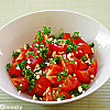 طريقة عمل  سلطة الطماطم بالثوم و البقدونس