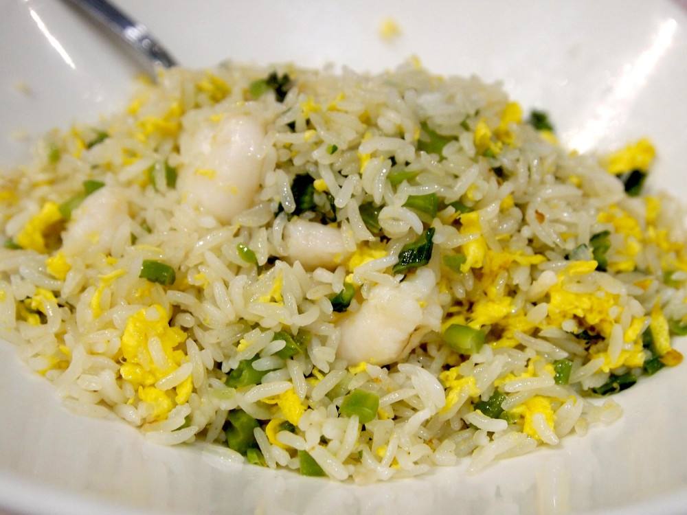 طريقة عمل أرز مقلي بالبيض للدايت