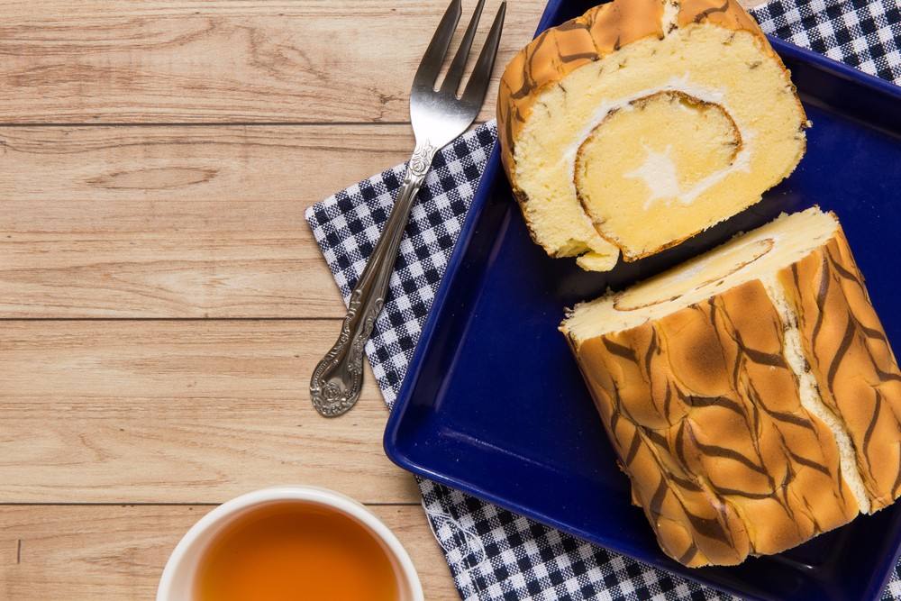 طريقة عمل ماربل سويسرول بالكريمة
