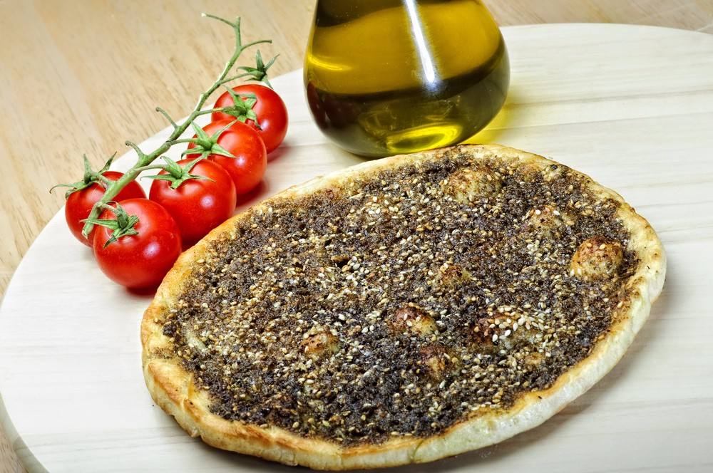 طريقة عمل مناقيش زعتر بزيت الزيتون