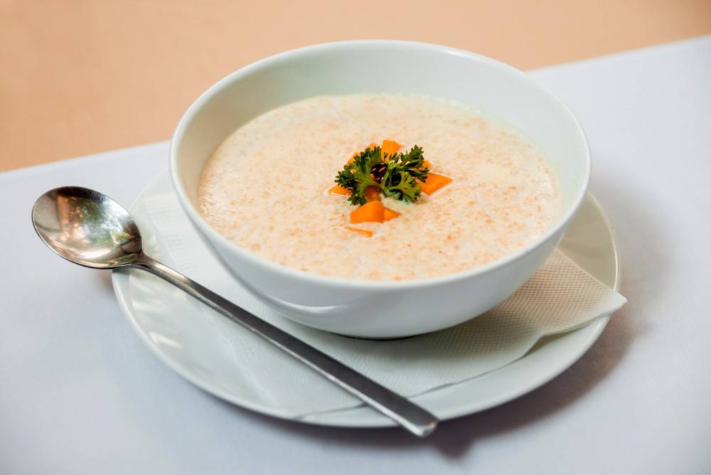 طريقة عمل شوربة الشوفان بالكريمة