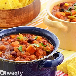 طريقة عمل شوربة البطاطا الحارة بالذرة