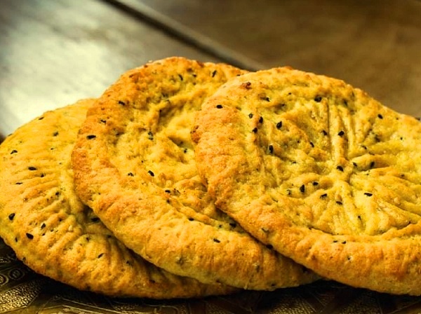 طريقة عمل كعك باليانسون والسمسم