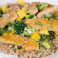 طريقة عمل دجاج بالأناناس