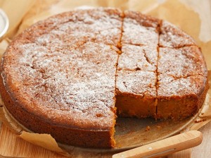 طريقة عمل كيكة الجزر سهلة ولذيذة