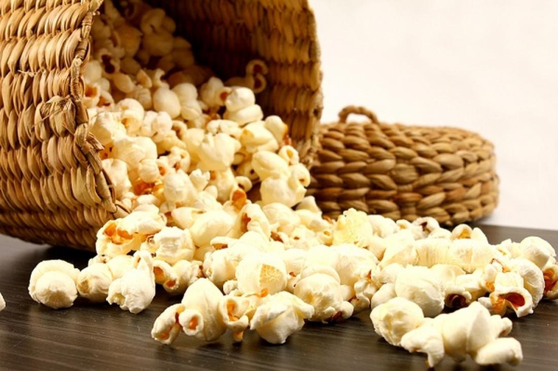 بوب كورن سناكس سريع في الحجر المنزلي
