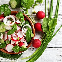 طريقة عمل  سلطة الأعشاب الفارسية