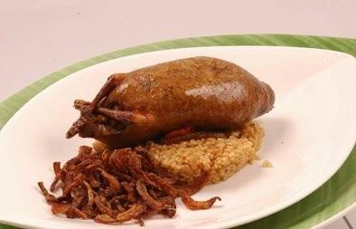 طريقة عمل حمام محشي بالأرز