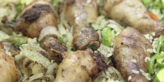 طريقة عمل طاجن الأرز بالدجاج و الخضار
