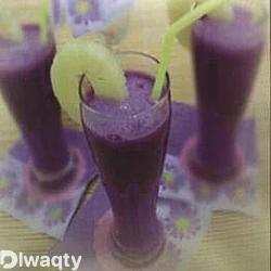 طريقة عمل عصير الكركديه بالأناناس