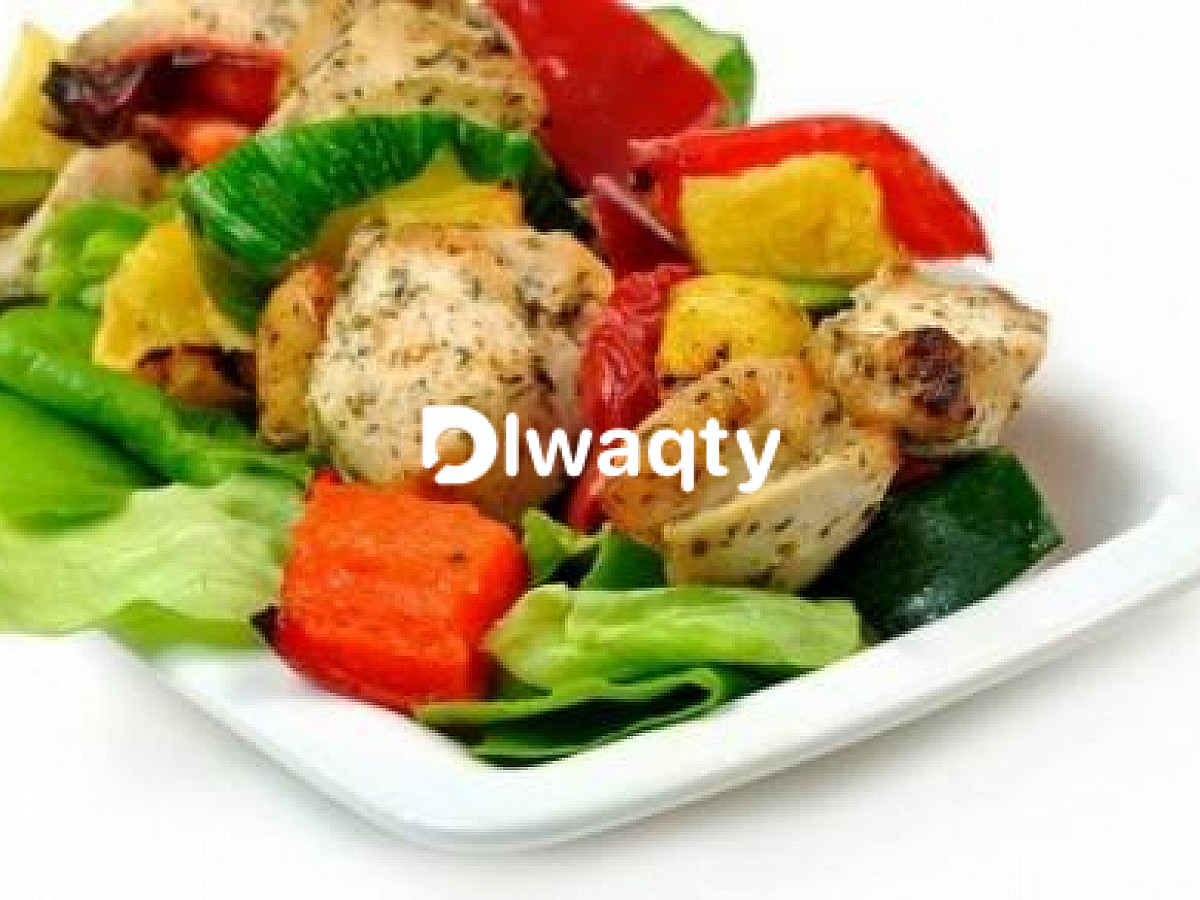 طريقة عمل سلطة الدجاج بالأناناس