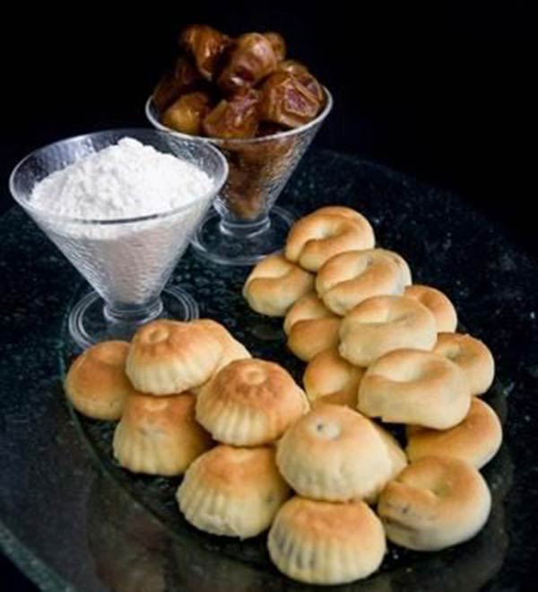 حلا الكعك بالتمر