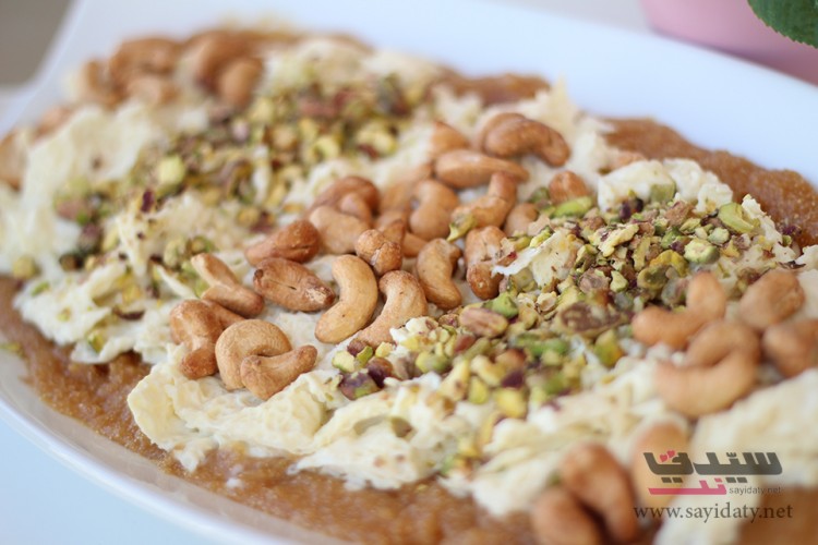 معكرونة بالدجاج والكاري خطوة بخطوة بالصور