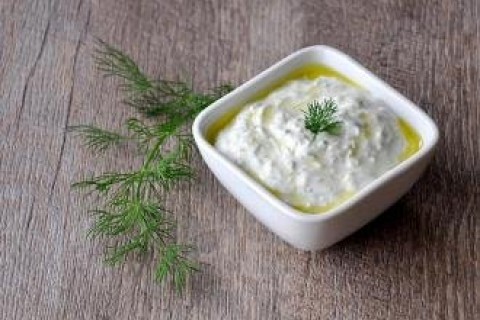 لبنة بالكيوى والفراولة