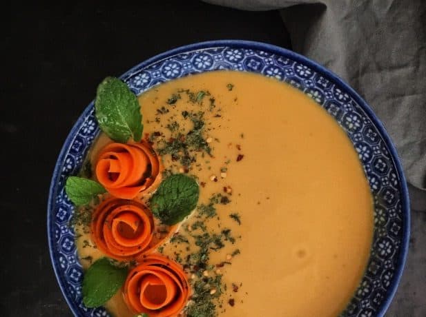 شوربة العدس الأحمر