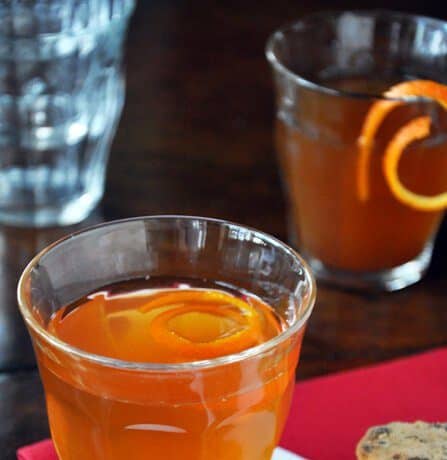 مشروب التفاح الساخن
