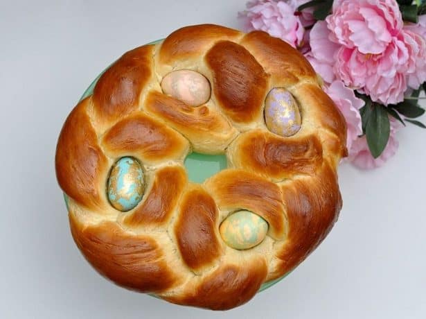 بريوش شم النسيم