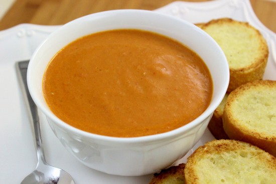 شوربة الطماطم بالكريمة