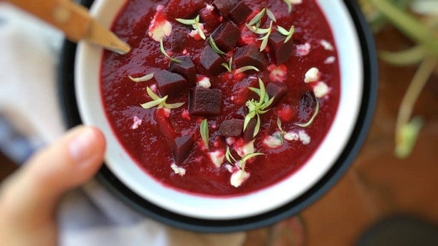 شوربة الشمندر والبطاطا الحلوة