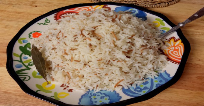 أرز بالشعرية