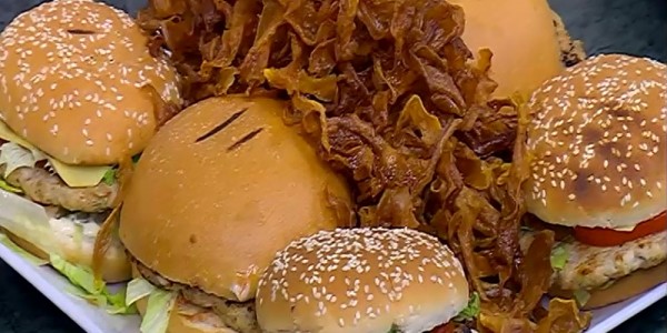 طريقة عمل برجر دجاج