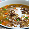 طريقة عمل شوربة فريك بكرات اللحمة