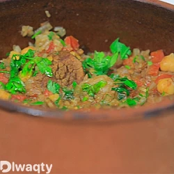 طريقة عمل طاجن لحمة بالبصل و الحمص