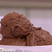 طريقة عمل آيس كريم شوكولاتة