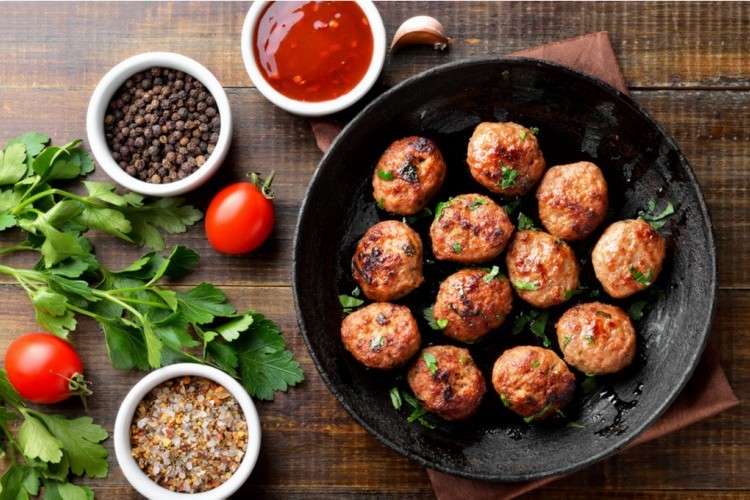 كرات اللحم بالصويا صوص