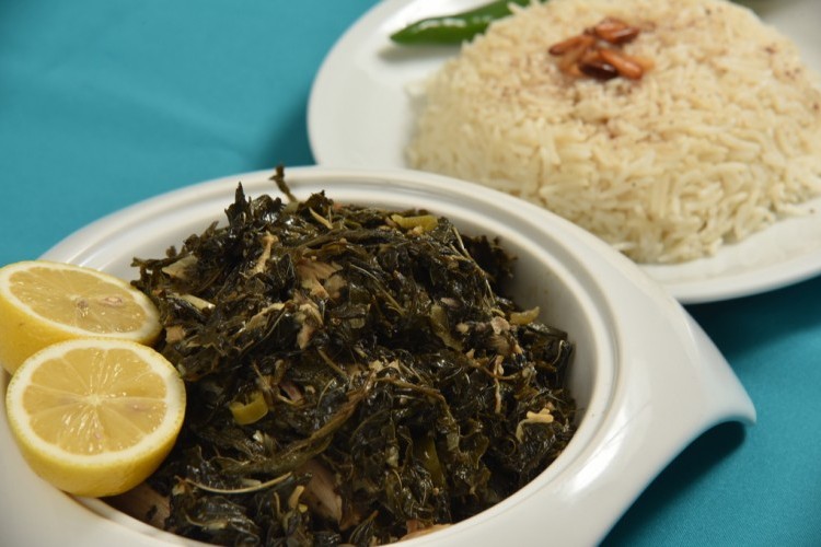 ملوخية بالدجاج