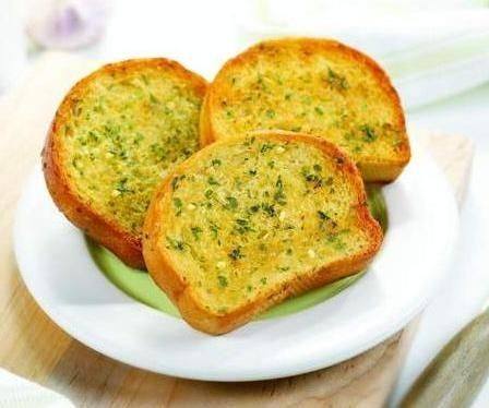 خبز الثوم والجبن