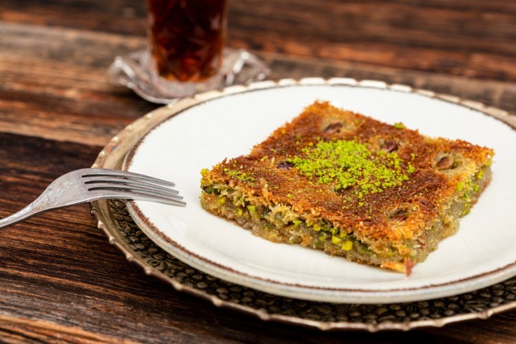 معمول العيد بالطريقة السعودية