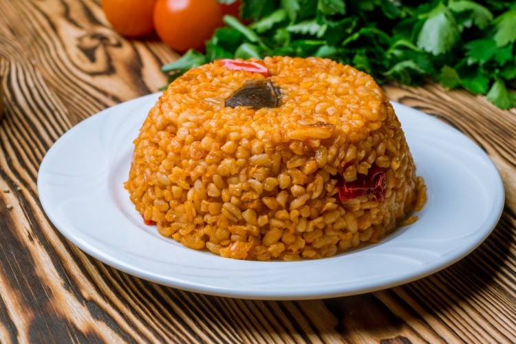 الأرز البسمتي المفلفل بالزبدة
