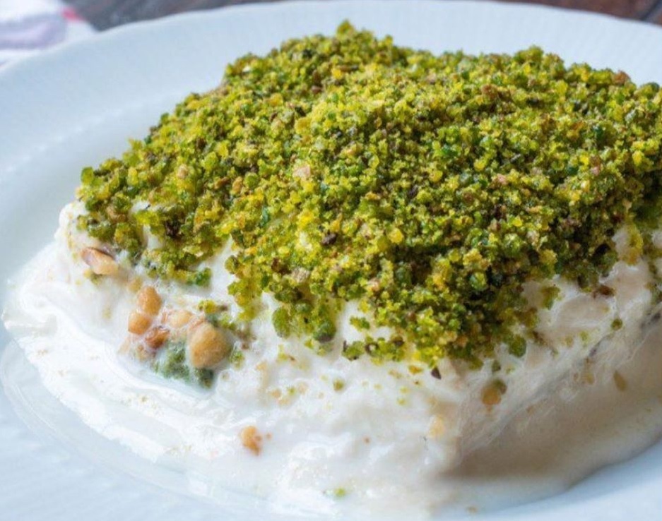 طريقة عمل ليالي لبنان بالسميد