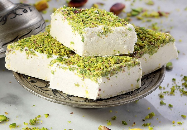 طريقة عمل حلاوة الطحين التركية