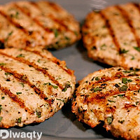 طريقة عمل برجر الدجاج بالبيت اطيب من المطاعم