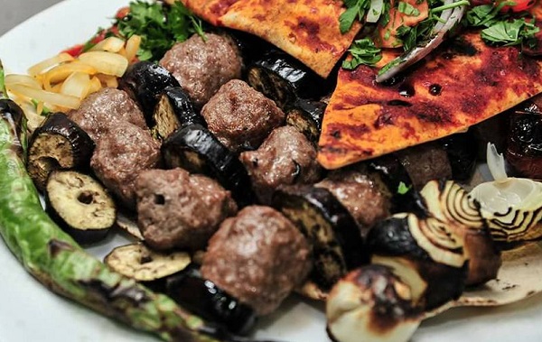 طريقة عمل كباب الباذنجان الحلبي