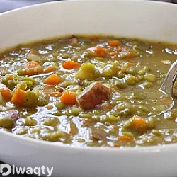 طريقة عمل شوربة البازلاء والجزر