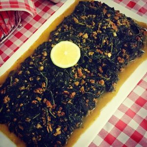طريقة عمل الملوخية الخضراء باللحم