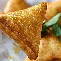 سمبوسك جبنة
