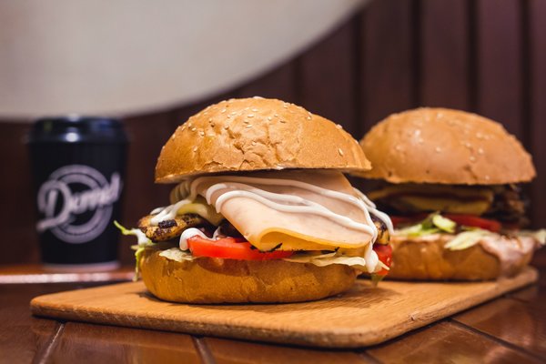 ديميل بيكري اند كوفى - Image 6