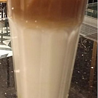 لاتيه اسباني بارد