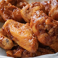 اجنحة دجاج بصوص البافلو