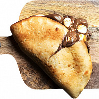كالزونى نوتيلا