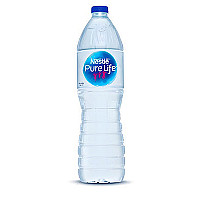 مياه معدنية كبيرة
