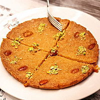 بسبوسة بالمكسرات