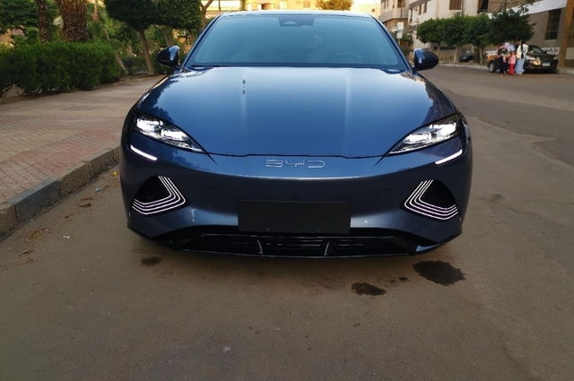 سيارة اليوم المستعملة الكهربائية : بي واي دي سيل بمسافة 200 كم فقط