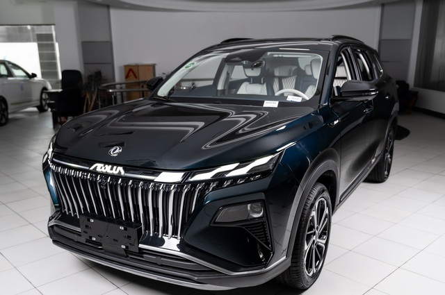 من الواقع : صور لأيولوس هيوج لدي المعارض والموزعين بمصر