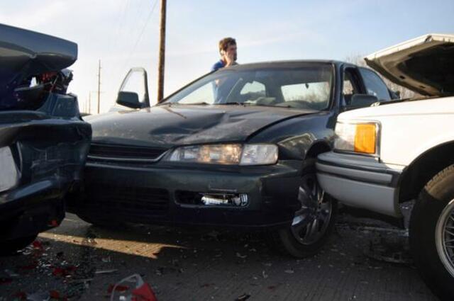 كيفية اكتشاف تاريخ السيارة المستعملة عند الشراء ؟