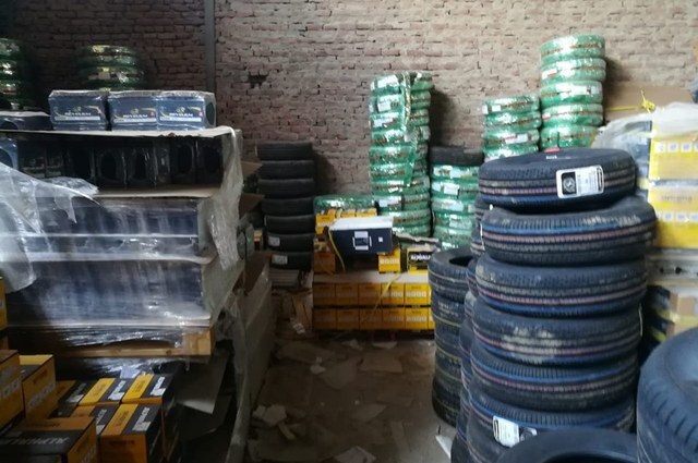 إطارات وبطاريات بمزاد البنك الأهلي في ديسمبر